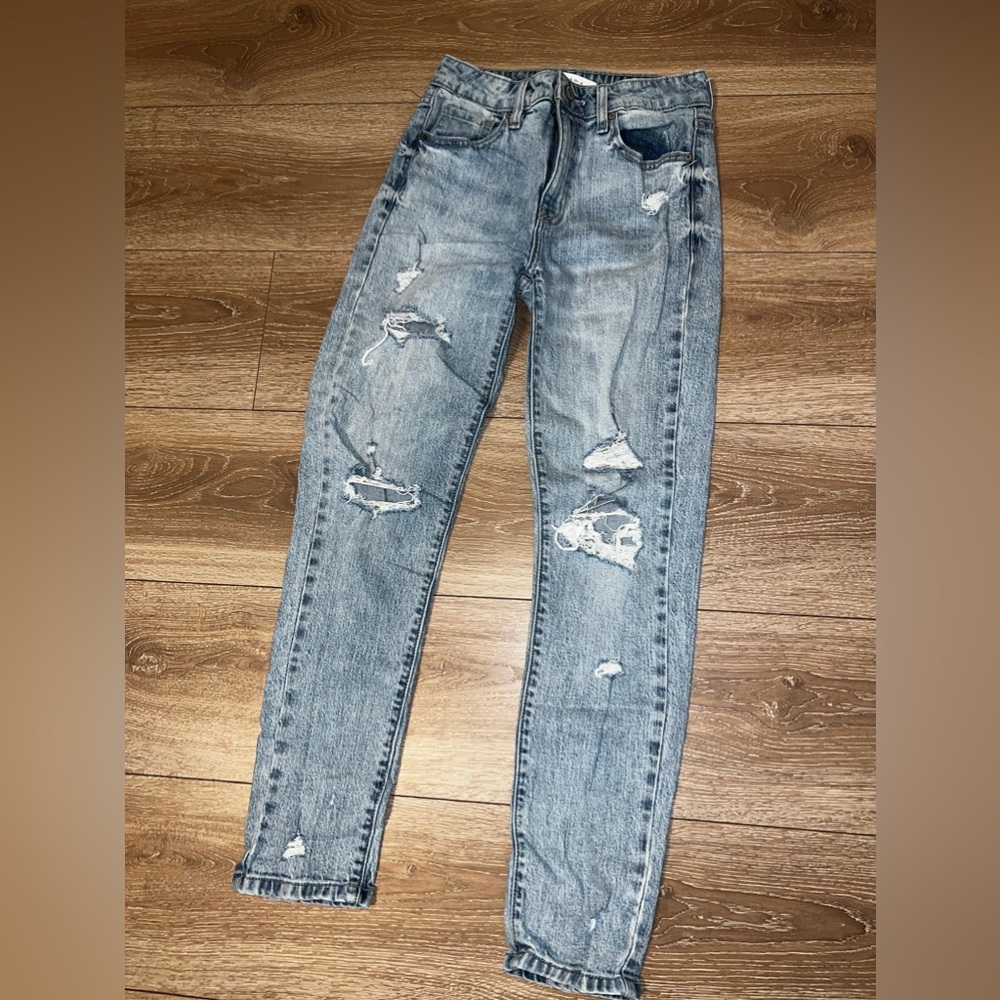 Super high rise mom jean